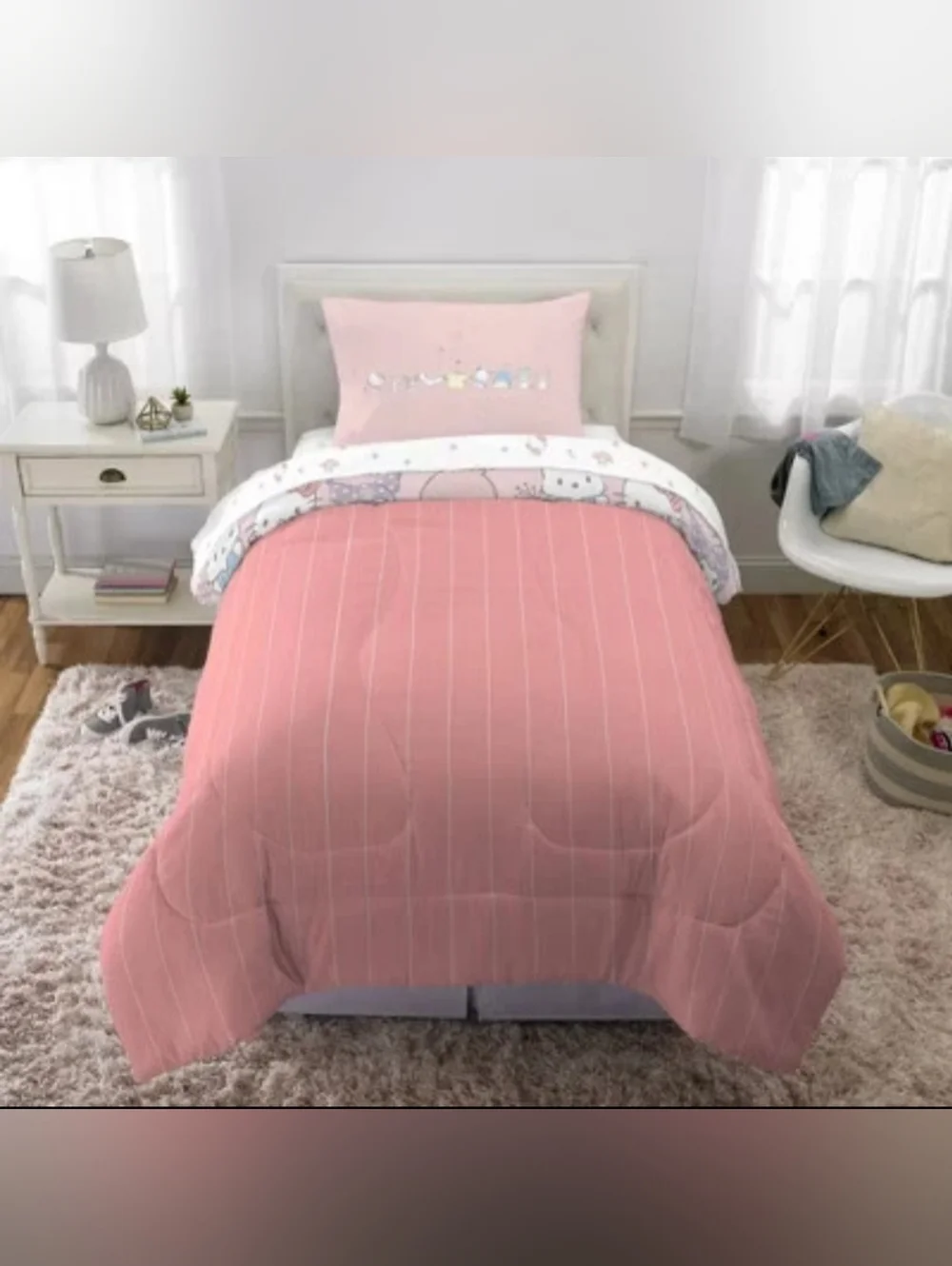 Hello Kitty & Friends Twin Comforter